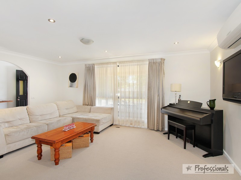 10 Joan Place, Armidale NSW 2350