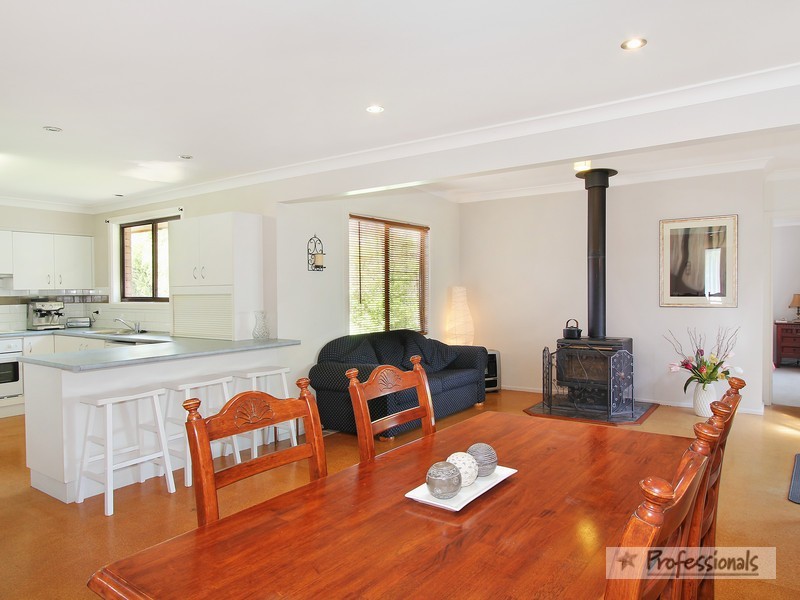 10 Joan Place, Armidale NSW 2350