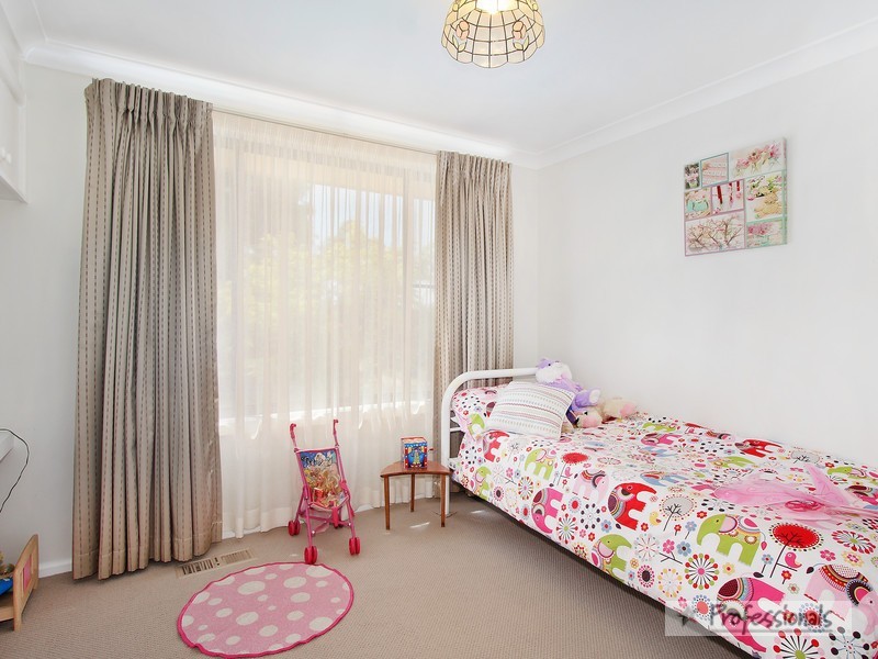 10 Joan Place, Armidale NSW 2350