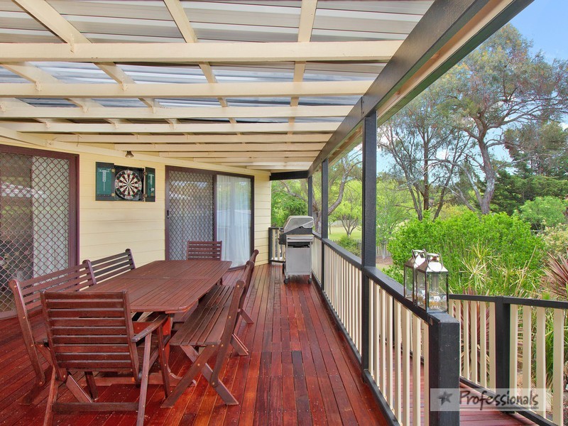 10 Joan Place, Armidale NSW 2350