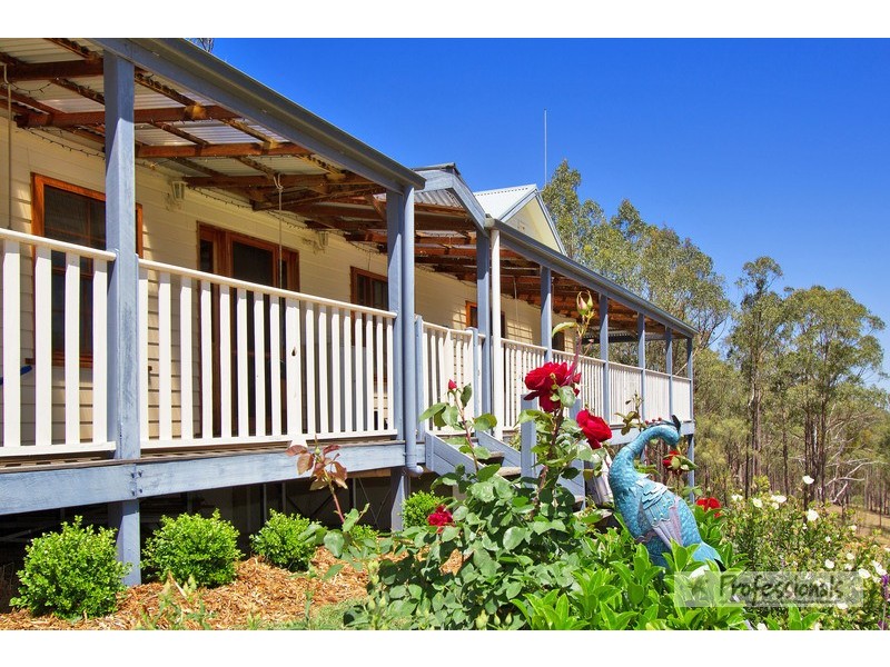 36 Ursula Road, Armidale NSW 2350
