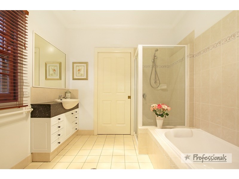 36 Ursula Road, Armidale NSW 2350