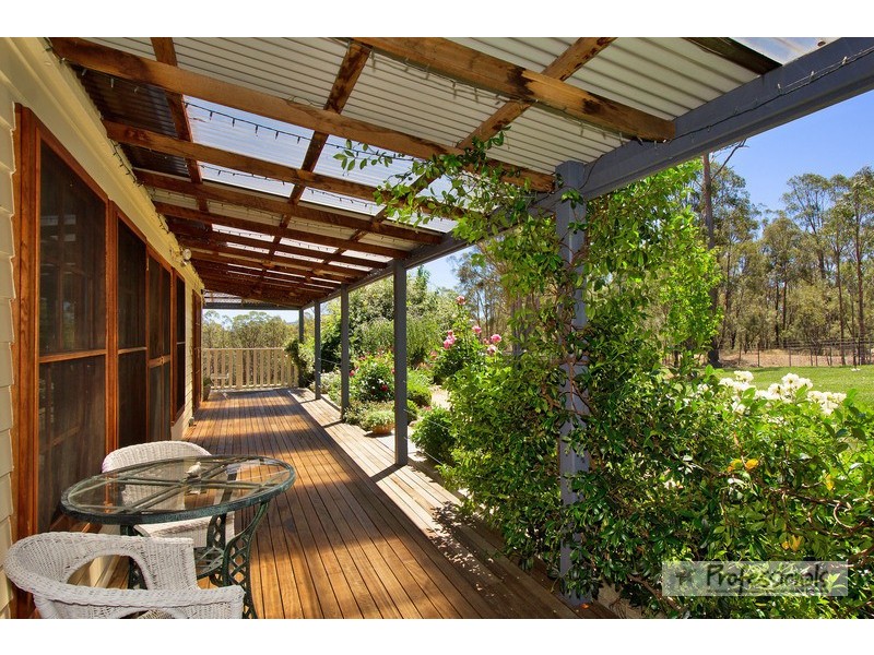 36 Ursula Road, Armidale NSW 2350