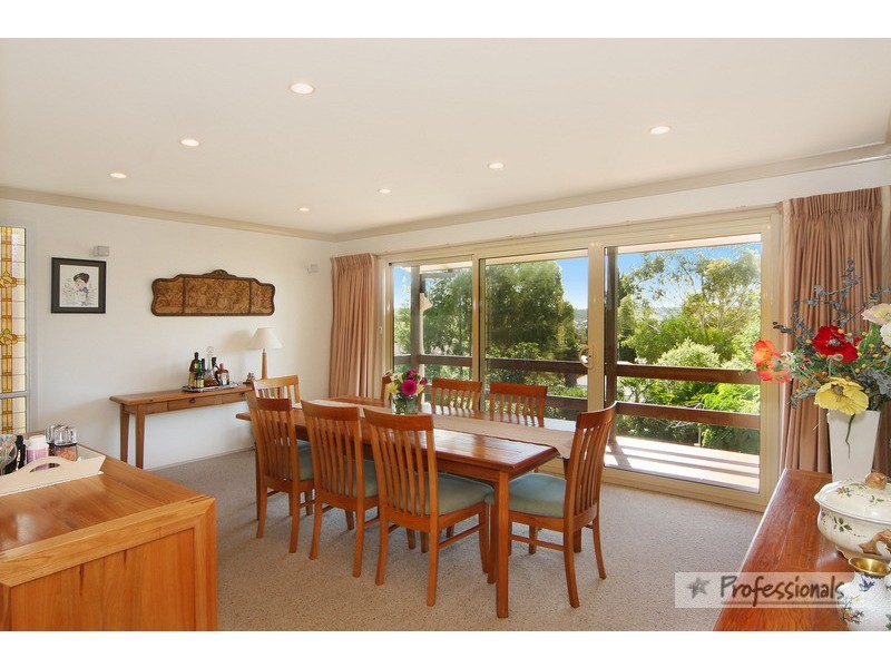 23 Laurence Avenue, Armidale NSW 2350