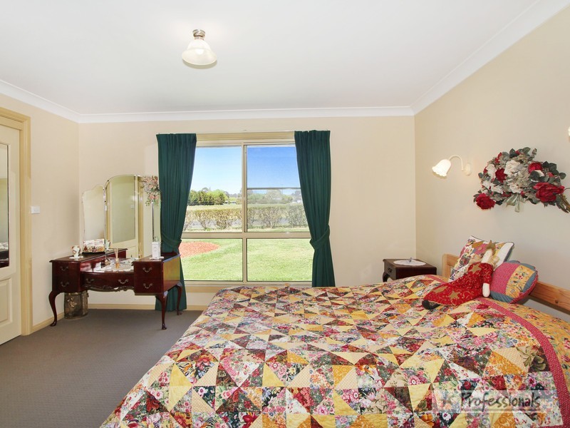 11 Kirkwood Street, Armidale NSW 2350