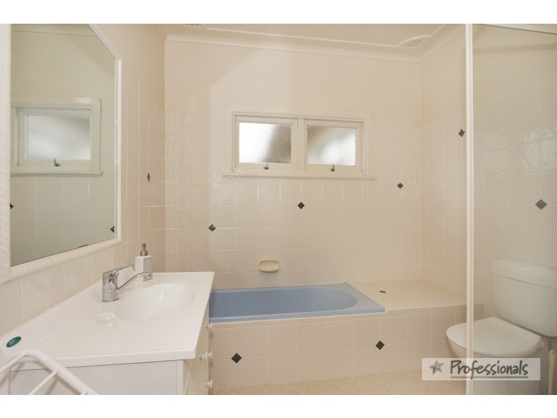 79 Erskine Street, Armidale NSW 2350