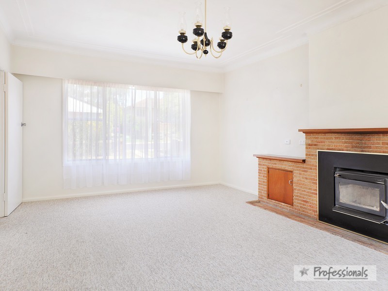 19 Drummond Avenue, Armidale NSW 2350