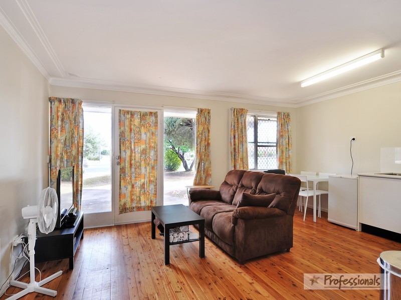 79 Queen Elizabeth Drive, Armidale NSW 2350