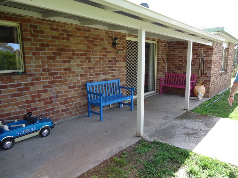 12 Panhandle Road, Uralla NSW 2358