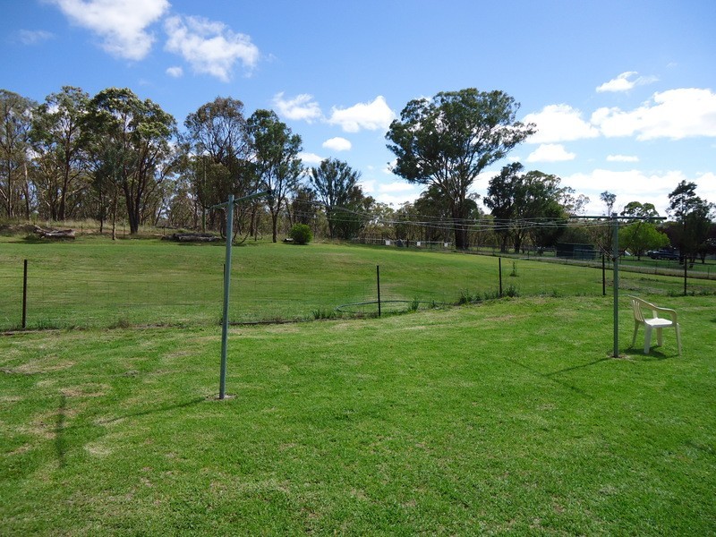 12 Panhandle Road, Uralla NSW 2358