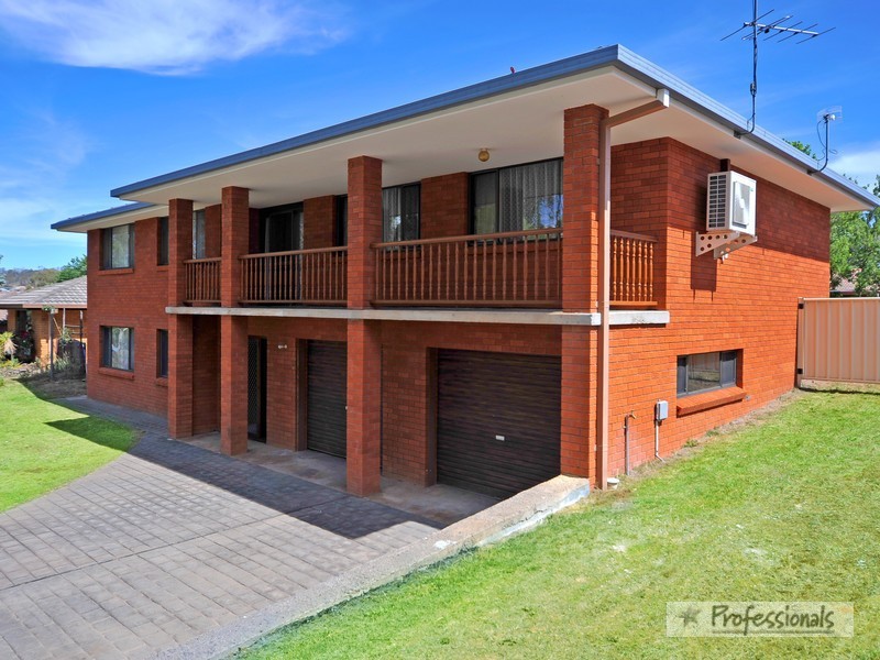 26 Watson Avenue, Armidale NSW 2350