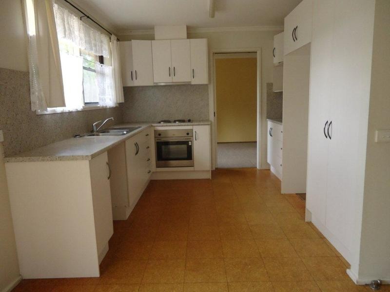 9 Robina Crescent, Armidale NSW 2350