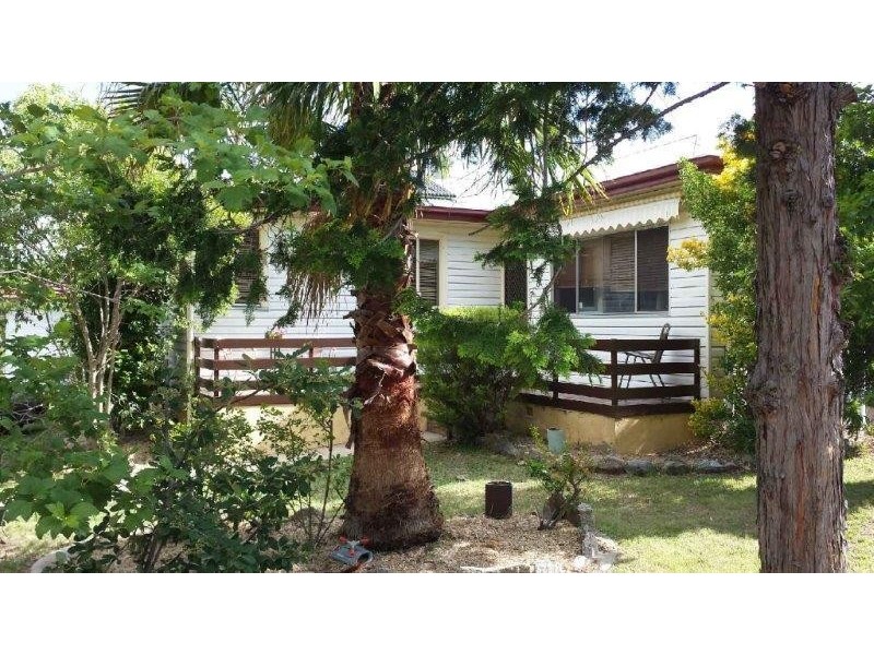 6 Glen Innes Road, Armidale NSW 2350