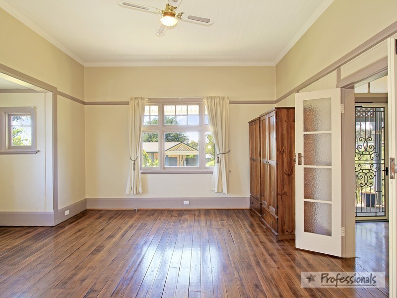 216  Canambe Street, Armidale NSW 2350