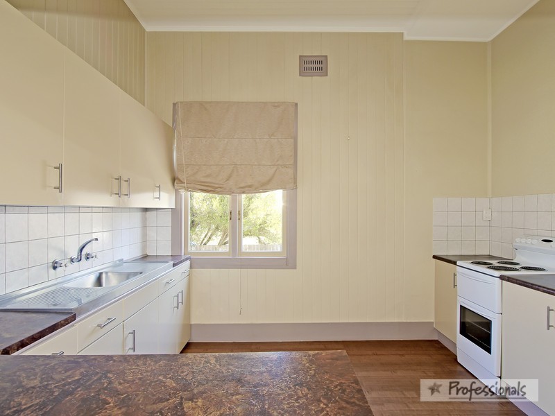 216  Canambe Street, Armidale NSW 2350