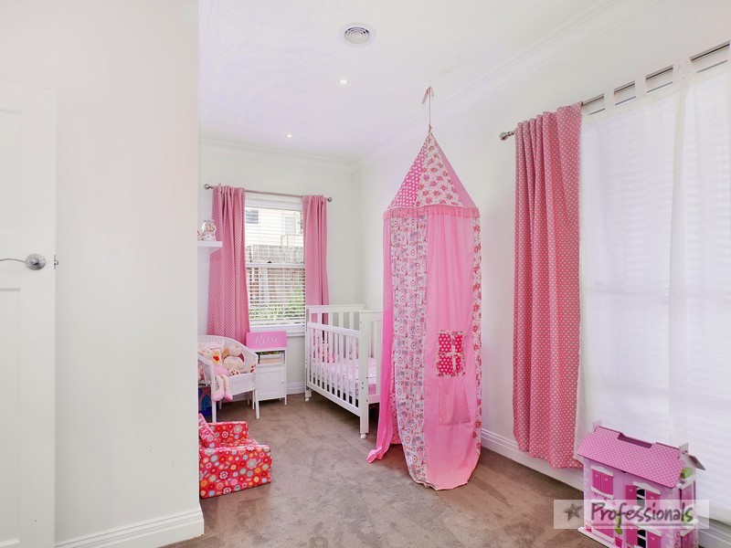 24 College Avenue, Armidale NSW 2350