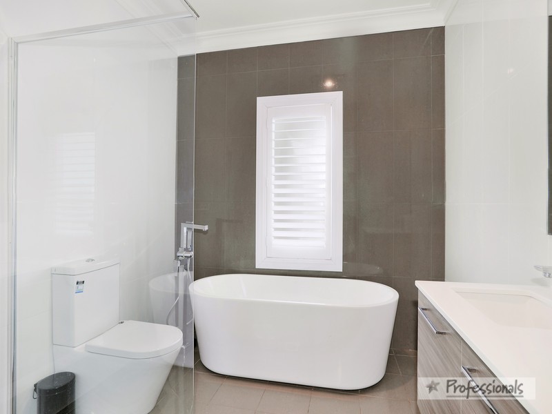 24 College Avenue, Armidale NSW 2350