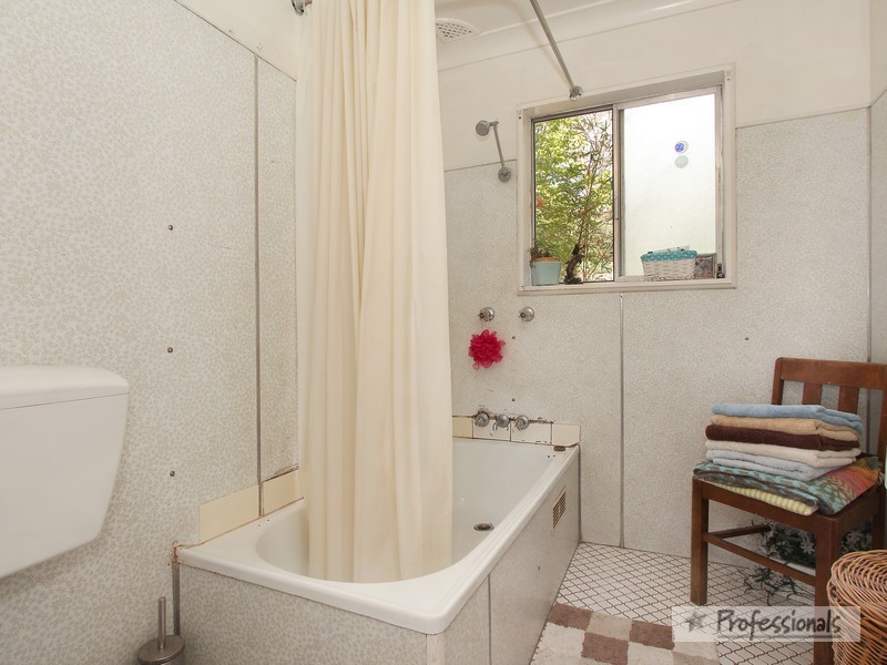 17 Northcott Street, Armidale NSW 2350