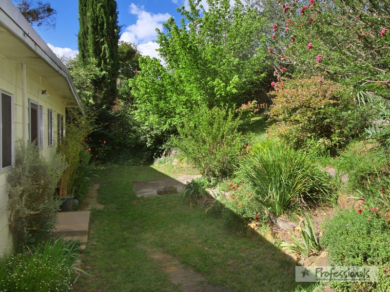17 Northcott Street, Armidale NSW 2350
