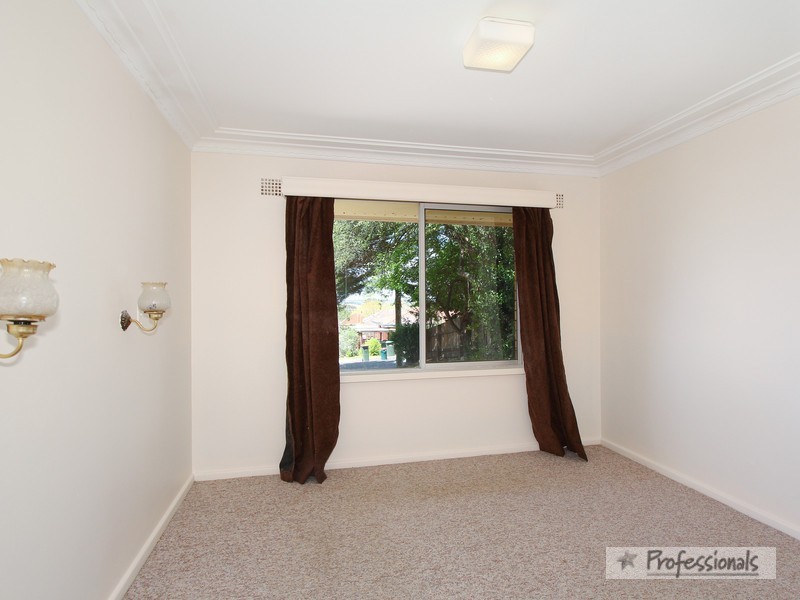 4 Laurence Avenue, Armidale NSW 2350