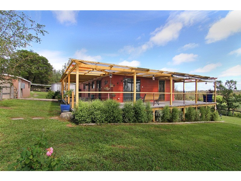 73 Milne Road, Armidale NSW 2350