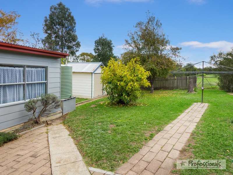 74 Markham Street, Armidale NSW 2350