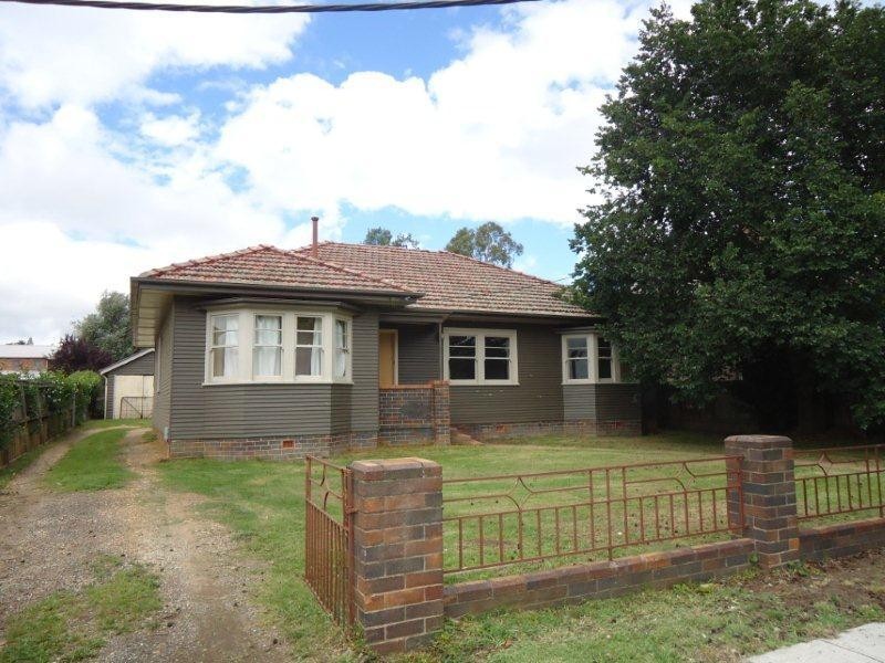 96 Rusden Street, Armidale NSW 2350