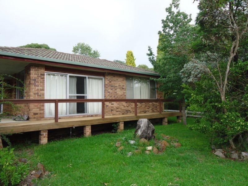 24 Bowman Avenue, Armidale NSW 2350