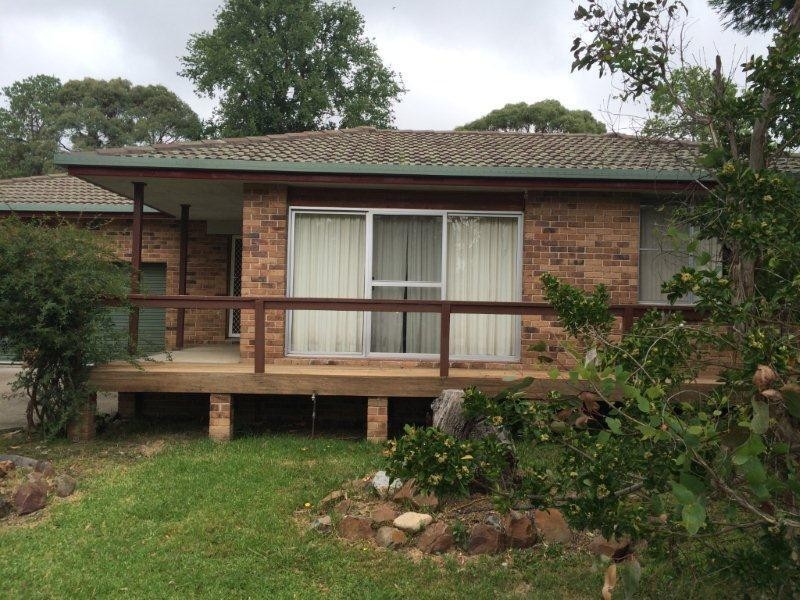 24 Bowman Avenue, Armidale NSW 2350