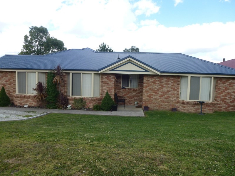 6A Kurrajong Close, Armidale NSW 2350