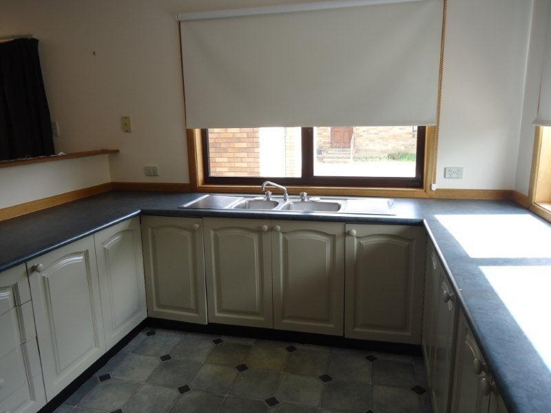 1/22 Samuelson Crescent, Armidale NSW 2350