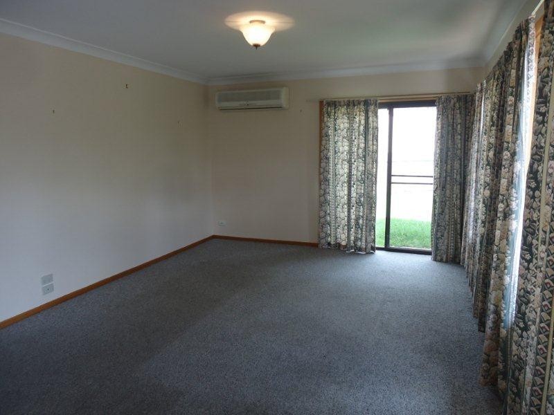 1/22 Samuelson Crescent, Armidale NSW 2350