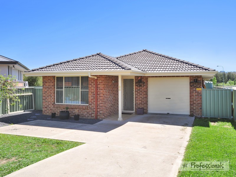 25 Alahna Drive, Armidale NSW 2350