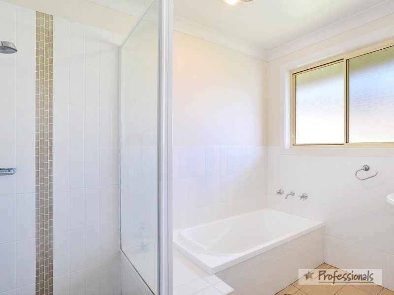 25 Alahna Drive, Armidale NSW 2350