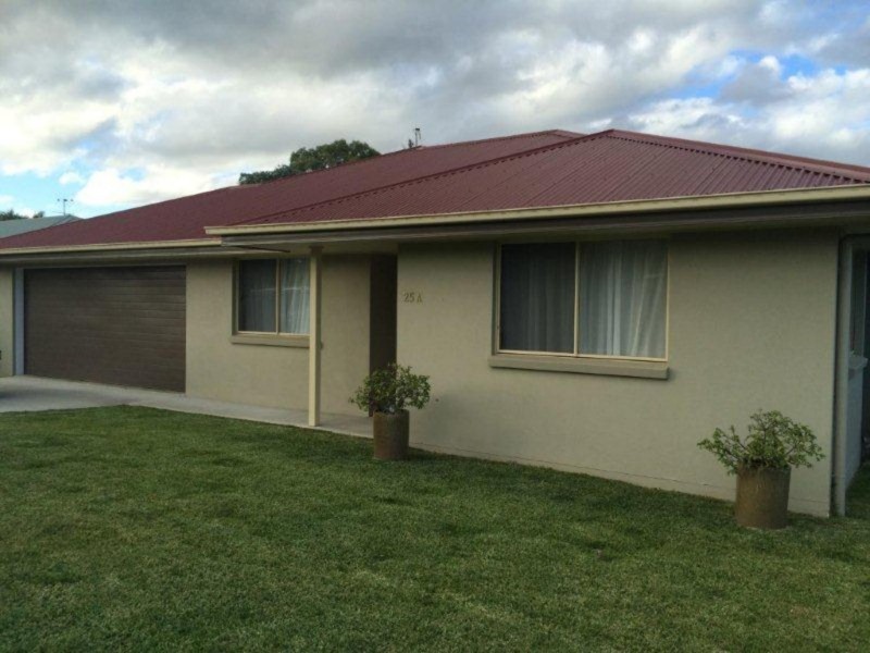 25A Brewery Lane, Armidale NSW 2350