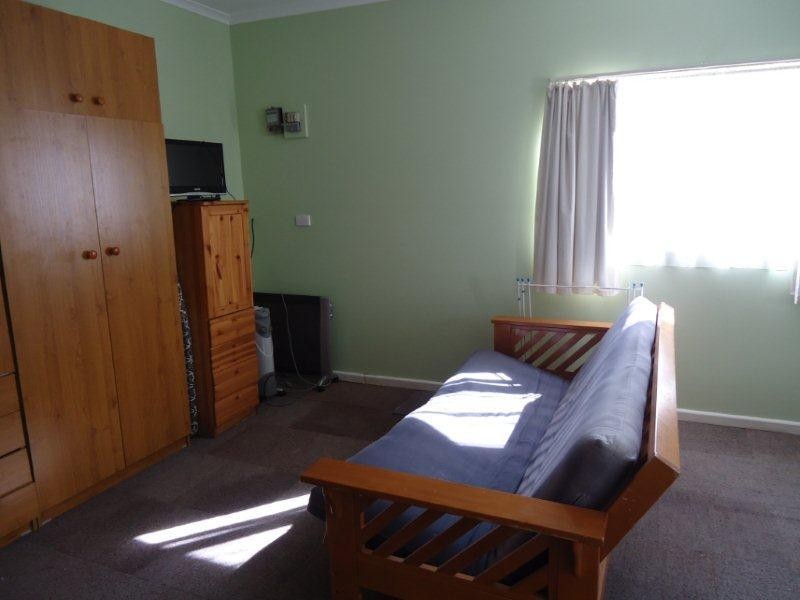 2/79 Erskine Street, Armidale NSW 2350