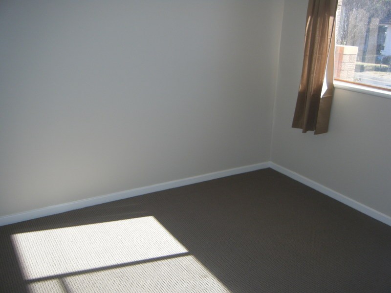 1/20 James Avenue, Armidale NSW 2350