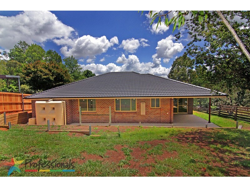 18 Moyes Street, Armidale NSW 2350