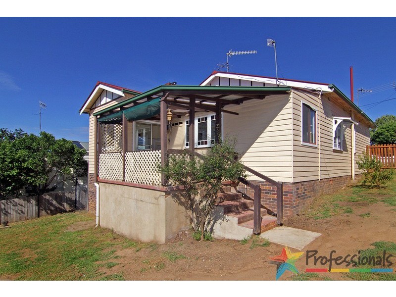 61 Faulkner Street, Armidale NSW 2350