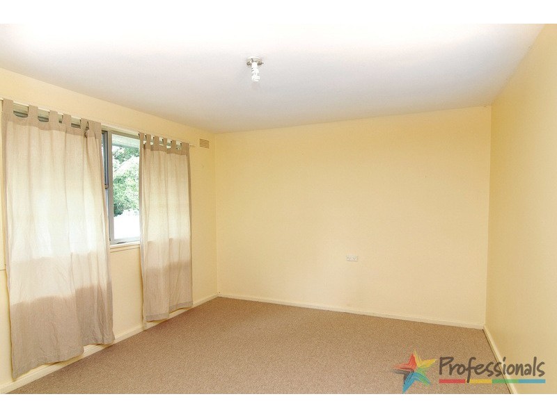 16 McBean Avenue, Armidale NSW 2350