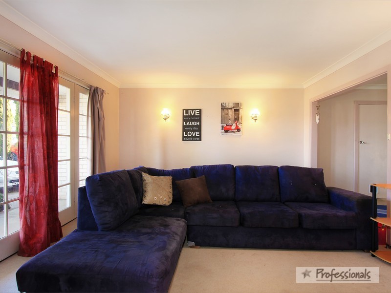 17 Watson Avenue, Armidale NSW 2350