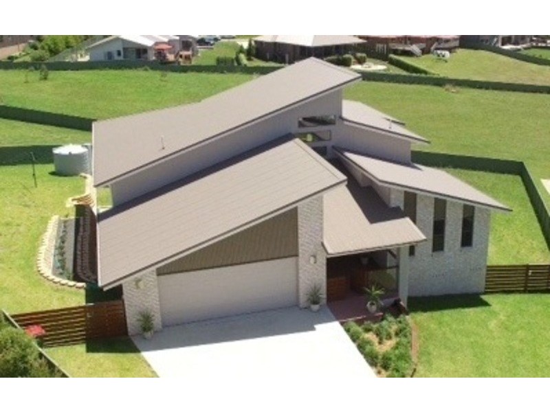 13 Hardman Close, Armidale NSW 2350