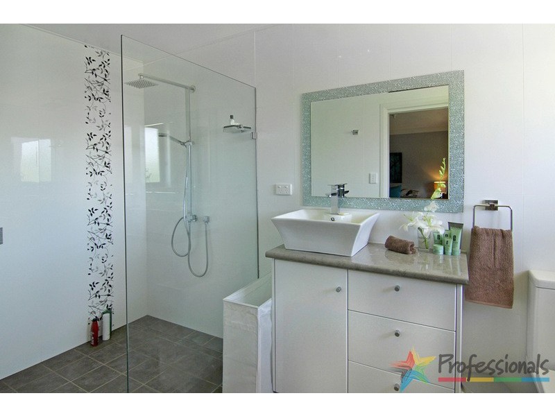 13 Hardman Close, Armidale NSW 2350