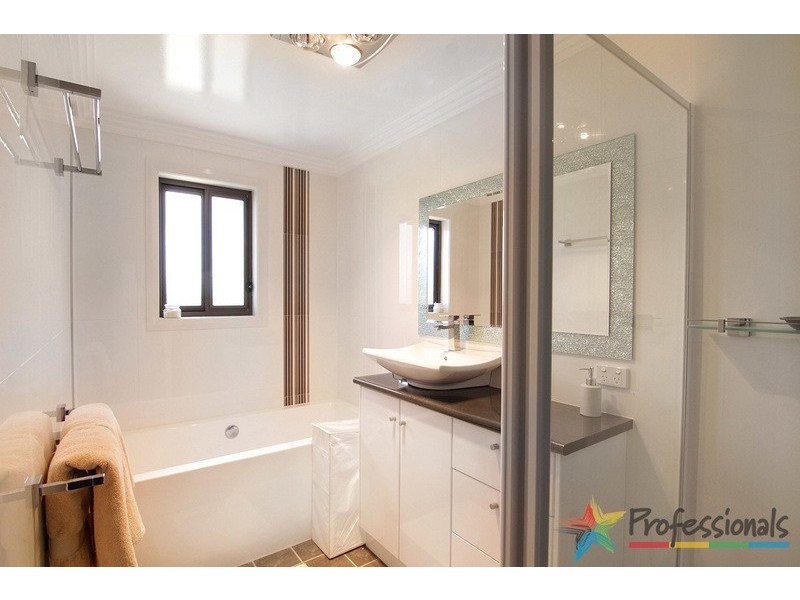 13 Hardman Close, Armidale NSW 2350
