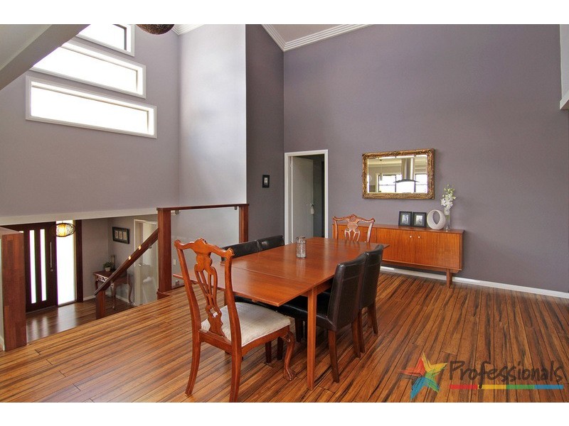 13 Hardman Close, Armidale NSW 2350