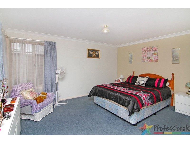 1 Munro Avenue, Uralla NSW 2358