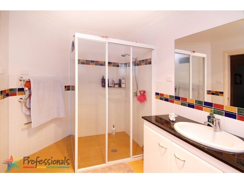 1 Munro Avenue, Uralla NSW 2358