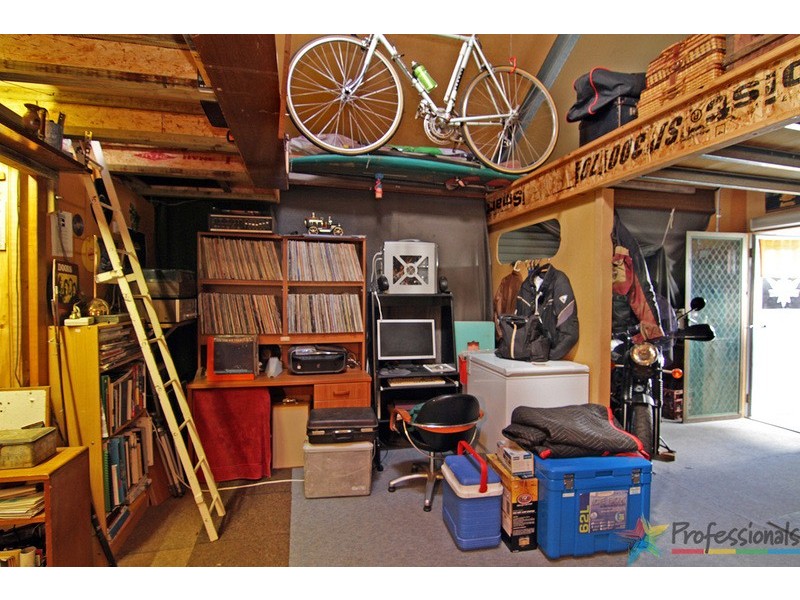 12 Barleyfields Road, Uralla NSW 2358