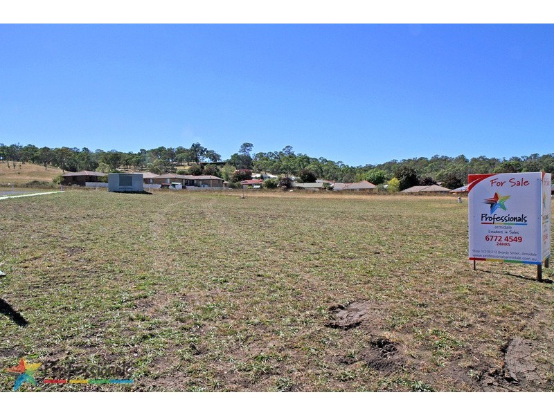 Lot Lot, 18 Peterson Drive, Armidale NSW 2350
