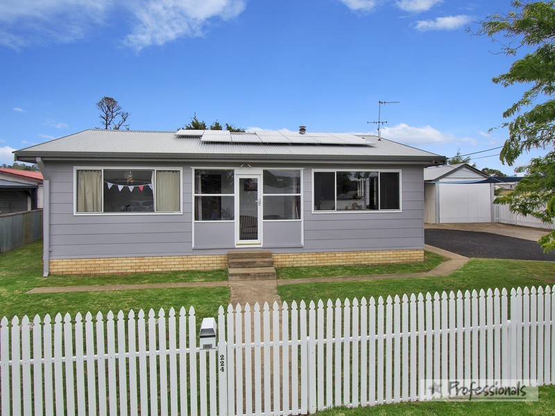 224 Brown Street, Armidale NSW 2350